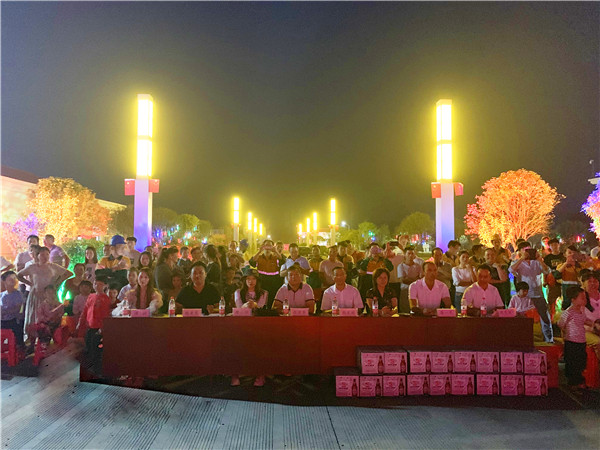 永州紅獅舉辦“壯麗70年，奮斗新時(shí)代”國(guó)慶晚會(huì)暨 員工集體生日會(huì)